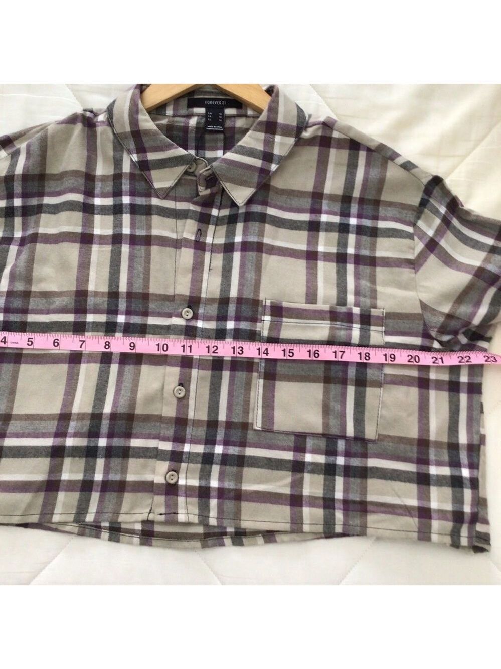 2/40$ FLANNEL plaid checkers Forever 21 oversize Crop blouse plaid beige neutral - Picture 6 of 10